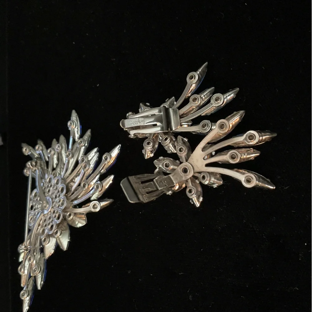 JUDY LEE Rhapsody in Blue Brooch and Earrings